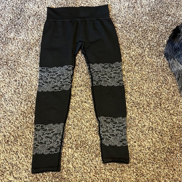 Fabletics Pants - Fabletics leggings